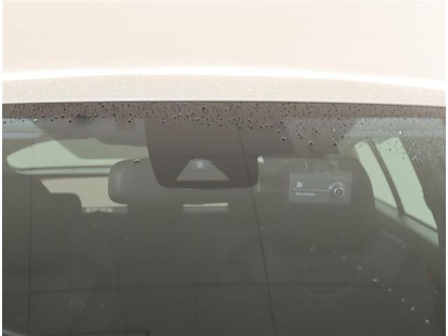 プリウス S フルセグ メモリーナビ DVD再生 ミュージックプレイヤー接続可 バックカメラ 衝突被害軽減システム ETC ドラレコ LEDヘッドランプ 記録簿(37枚目)