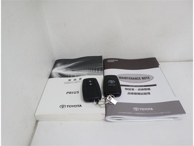 プリウス S フルセグ メモリーナビ DVD再生 ミュージックプレイヤー接続可 バックカメラ 衝突被害軽減システム ETC ドラレコ LEDヘッドランプ 記録簿(38枚目)