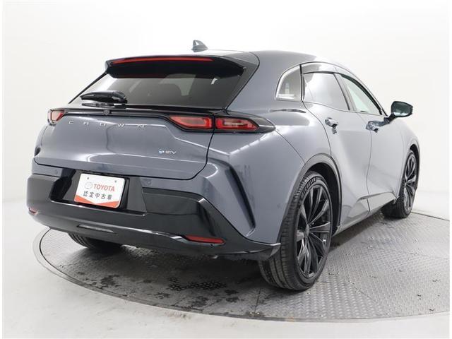 クラウンスポーツ Z 革シート サンルーフ 4WD フルセグ メモリーナビ ミュージックプレイヤー接続可 バックカメラ 衝突被害軽減システム ETC ドラレコ LEDヘッドランプ ワンオーナー(6枚目)