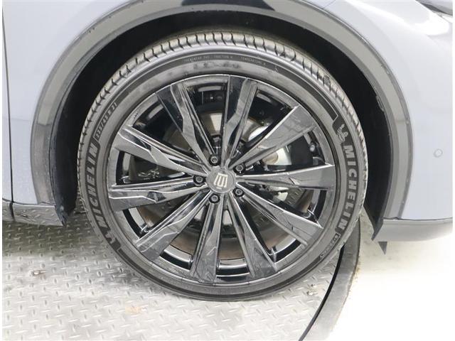 クラウンスポーツ Z 革シート サンルーフ 4WD フルセグ メモリーナビ ミュージックプレイヤー接続可 バックカメラ 衝突被害軽減システム ETC ドラレコ LEDヘッドランプ ワンオーナー(30枚目)