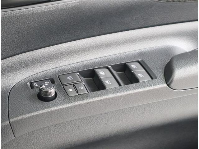 シエンタ Ｘ　フルセグ　メモリーナビ　ＤＶＤ再生　ミュージックプレイヤー接続可　バックカメラ　衝突被害軽減システム　ＥＴＣ　電動スライドドア　ウオークスルー　乗車定員７人　３列シート　ワンオーナー　記録簿（22枚目）