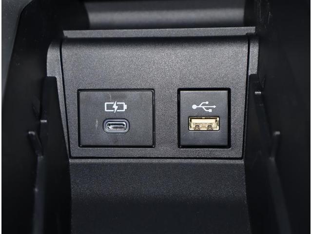 ノア Ｓ－Ｚ　フルセグ　メモリーナビ　ＤＶＤ再生　ミュージックプレイヤー接続可　後席モニター　バックカメラ　衝突被害軽減システム　ＥＴＣ　両側電動スライド　ＬＥＤヘッドランプ　乗車定員７人　３列シート　ワンオーナー（20枚目）