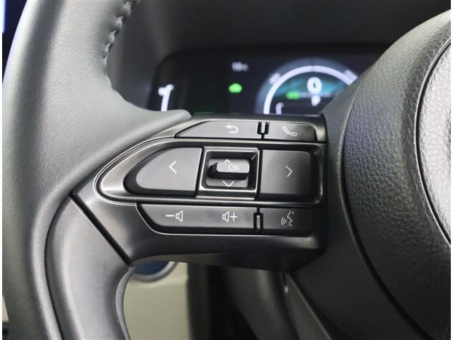 シエンタ ハイブリッドＺ　フルセグ　メモリーナビ　ミュージックプレイヤー接続可　バックカメラ　衝突被害軽減システム　ＥＴＣ　ドラレコ　両側電動スライド　ＬＥＤヘッドランプ　ウオークスルー　乗車定員７人　３列シート　ワンオーナー（17枚目）