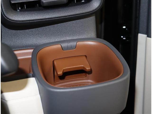 シエンタ ハイブリッドＺ　フルセグ　メモリーナビ　ミュージックプレイヤー接続可　バックカメラ　衝突被害軽減システム　ＥＴＣ　ドラレコ　両側電動スライド　ＬＥＤヘッドランプ　ウオークスルー　乗車定員７人　３列シート　ワンオーナー（23枚目）