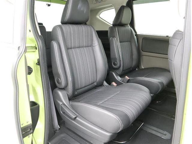 フリード Ｇ・ホンダセンシング　フルセグ　メモリーナビ　ＤＶＤ再生　ミュージックプレイヤー接続可　バックカメラ　衝突被害軽減システム　ＥＴＣ　両側電動スライド　ＬＥＤヘッドランプ　ウオークスルー　乗車定員６人　３列シート（5枚目）