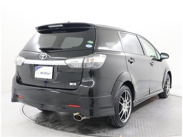 ウィッシュ ２．０Ｚ　フルセグ　メモリーナビ　ＤＶＤ再生　バックカメラ　ＥＴＣ　ドラレコ　ＨＩＤヘッドライト　乗車定員６人　３列シート　ワンオーナー（6枚目）