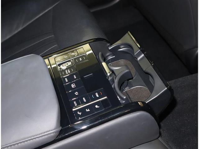 クラウンハイブリッド ＲＳアドバンス　革シート　フルセグ　メモリーナビ　ＤＶＤ再生　ミュージックプレイヤー接続可　バックカメラ　衝突被害軽減システム　ＥＴＣ　ドラレコ　ＬＥＤヘッドランプ　ワンオーナー　記録簿（10枚目）