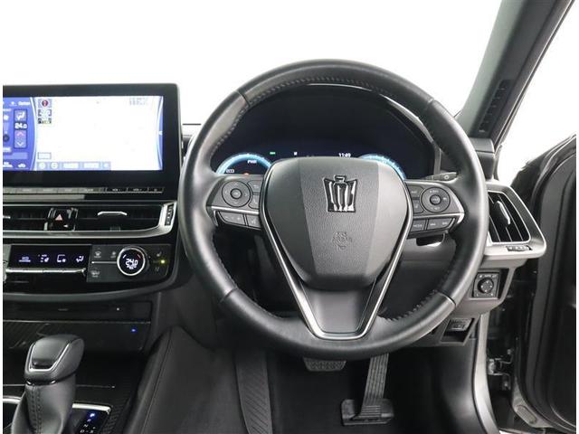 クラウンハイブリッド ＲＳアドバンス　革シート　フルセグ　メモリーナビ　ＤＶＤ再生　ミュージックプレイヤー接続可　バックカメラ　衝突被害軽減システム　ＥＴＣ　ドラレコ　ＬＥＤヘッドランプ　ワンオーナー　記録簿（13枚目）