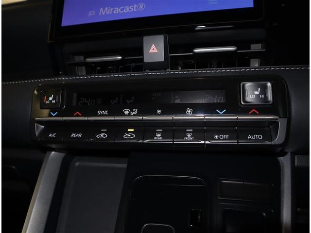 ノア ハイブリッドＺ　フルセグ　メモリーナビ　ＤＶＤ再生　ミュージックプレイヤー接続可　バックカメラ　衝突被害軽減システム　ＥＴＣ　両側電動スライド　ＬＥＤヘッドランプ　乗車定員７人　３列シート　ワンオーナー　記録簿（16枚目）