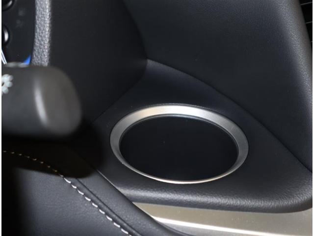 ノア ハイブリッドＺ　フルセグ　メモリーナビ　ＤＶＤ再生　ミュージックプレイヤー接続可　バックカメラ　衝突被害軽減システム　ＥＴＣ　両側電動スライド　ＬＥＤヘッドランプ　乗車定員７人　３列シート　ワンオーナー　記録簿（26枚目）