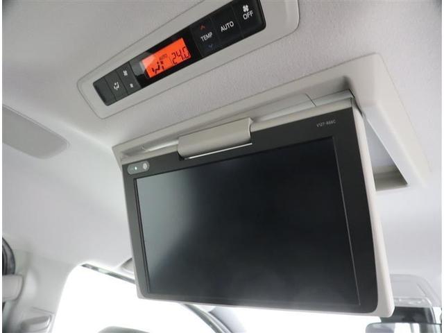 エスクァイア ハイブリッドＧｉ　フルセグ　メモリーナビ　ＤＶＤ再生　ミュージックプレイヤー接続可　後席モニター　バックカメラ　衝突被害軽減システム　ＥＴＣ　両側電動スライド　ＬＥＤヘッドランプ　乗車定員７人　３列シート　ワンオーナー（9枚目）