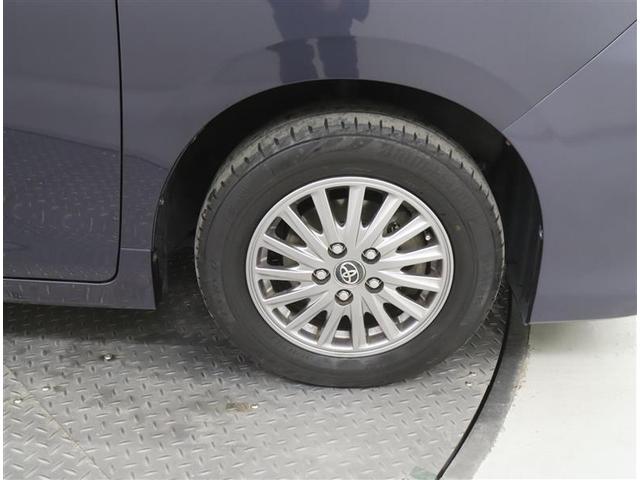 エスクァイア ハイブリッドＧｉ　フルセグ　メモリーナビ　ＤＶＤ再生　ミュージックプレイヤー接続可　後席モニター　バックカメラ　衝突被害軽減システム　ＥＴＣ　両側電動スライド　ＬＥＤヘッドランプ　乗車定員７人　３列シート　ワンオーナー（26枚目）