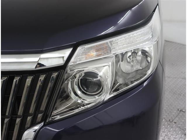 エスクァイア ハイブリッドＧｉ　フルセグ　メモリーナビ　ＤＶＤ再生　ミュージックプレイヤー接続可　後席モニター　バックカメラ　衝突被害軽減システム　ＥＴＣ　両側電動スライド　ＬＥＤヘッドランプ　乗車定員７人　３列シート　ワンオーナー（29枚目）