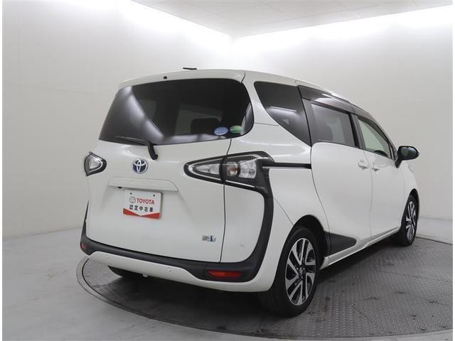 シエンタ ハイブリッド　Ｇ　セーフティーエディション　フルセグ　メモリーナビ　ＤＶＤ再生　ミュージックプレイヤー接続可　バックカメラ　衝突被害軽減システム　ＥＴＣ　ドラレコ　両側電動スライド　ＬＥＤヘッドランプ　ウオークスルー　乗車定員７人　３列シート（4枚目）