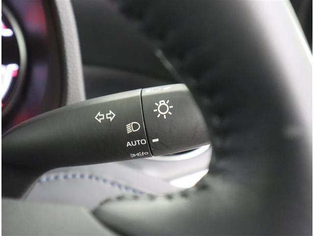 ヴォクシー Ｓ－Ｚ　フルセグ　メモリーナビ　ＤＶＤ再生　後席モニター　バックカメラ　衝突被害軽減システム　ＥＴＣ　両側電動スライド　ＬＥＤヘッドランプ　ウオークスルー　乗車定員７人　３列シート　ワンオーナー（25枚目）