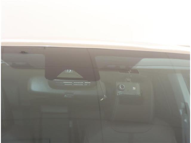 ヤリスクロス ハイブリッドＺ　メモリーナビ　ミュージックプレイヤー接続可　バックカメラ　☆衝突軽減装置付き　ペダル踏み間違い装置付き　ワンオーナー車（32枚目）