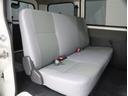 セカンドシートは３人掛けです♪
