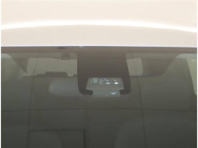 シエンタ ハイブリッドＧ　当社下取りワンオーナー　ＴＯＹＯＴＡ認定中古車　フルセグ　メモリーナビ　ＤＶＤ再生　ミュージックプレイヤー接続可　バックカメラ　衝突被害軽減システム　ＥＴＣ　両側電動スライド　ＬＥＤヘッドランプ（9枚目）