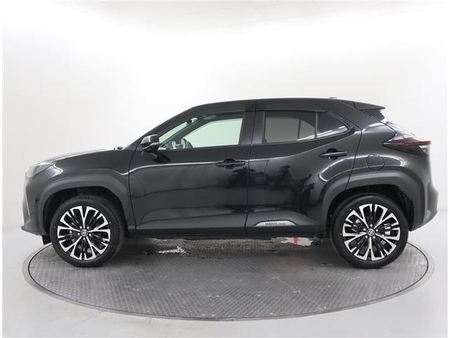 ヤリスクロス ハイブリッドＺ　当社下取りワンオーナー　ＴＯＹＯＴＡ認定中古車　フルセグ　ミュージックプレイヤー接続可　バックカメラ　トヨタセーフティセンス　ＥＴＣ　ドライブレコーダー（7枚目）