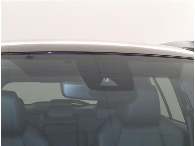 カローラクロス ハイブリッド　Ｚ　当社下取りワンオーナー　ＴＯＹＯＴＡ認定中古車　ディスプレイオーディオ　フルセグ　バックカメラ　トヨタセーフティセンス　ＥＴＣ　シートヒーラー　レーダークルーズコントロール　電動リアゲート（8枚目）