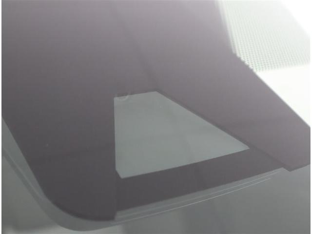 ヤリスクロス ハイブリッドＺ　ＴＯＹＯＴＡ認定中古車　当社下取りワンオーナー車　ミュージックプレイヤー接続可　バックカメラ　衝突被害軽減システム　ＥＴＣ　ＬＥＤヘッドランプ　ワンオーナー　記録簿（8枚目）