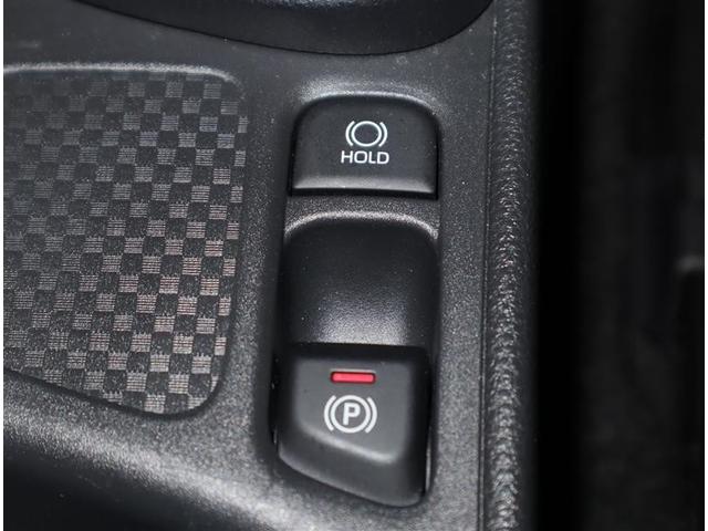 ヤリスクロス ハイブリッドＺ　ＴＯＹＯＴＡ認定中古車　当社下取りワンオーナー車　ミュージックプレイヤー接続可　バックカメラ　衝突被害軽減システム　ＥＴＣ　ＬＥＤヘッドランプ　ワンオーナー　記録簿（17枚目）