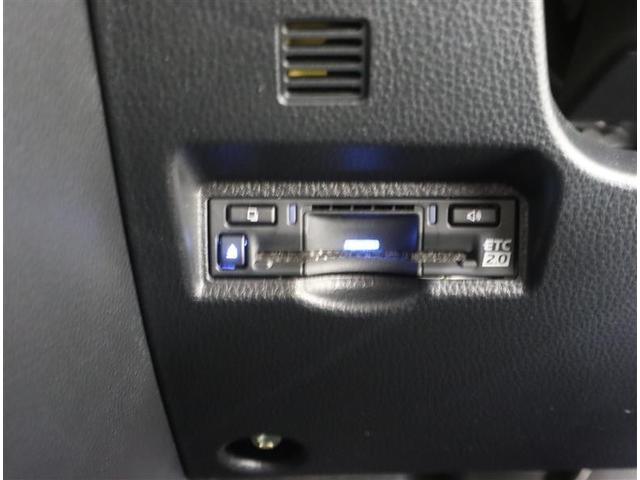 ノア Ｓ－Ｇ　当社下取りワンオーナー　ＴＯＹＯＴＡ認定中古車　フルセグ　メモリーナビ　ＤＶＤ再生　ミュージックプレイヤー接続可　バックカメラ　衝突被害軽減システム　ＥＴＣ　両側電動スライド　ＬＥＤヘッドランプ（17枚目）