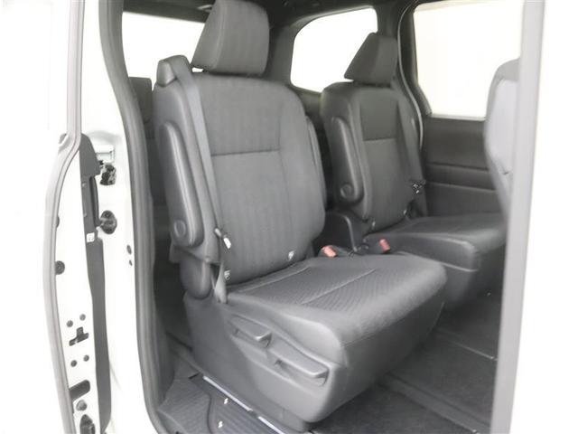 ノア Ｓ－Ｇ　当社下取りワンオーナー　ＴＯＹＯＴＡ認定中古車　フルセグ　メモリーナビ　ＤＶＤ再生　ミュージックプレイヤー接続可　バックカメラ　衝突被害軽減システム　ＥＴＣ　両側電動スライド　ＬＥＤヘッドランプ（29枚目）