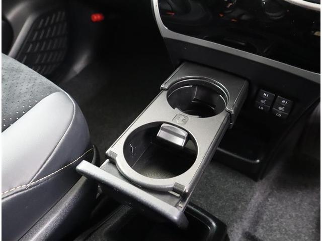 ヴォクシー ハイブリッドＺＳ　煌ＩＩＩ　１オーナー認定車／バッテリーチケット／スマートキー２個／メモリーナビ・ＤＶＤ地デジ・ＢＴ／バックカメラ／シートヒーター／クルコン／衝突被害軽減／障害物センサー／ＥＴＣ／両側電動スライド／ＬＥＤ・ＡＨＢ（7枚目）