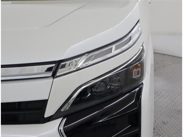 ヴォクシー ハイブリッドＺＳ　煌ＩＩＩ　１オーナー認定車／バッテリーチケット／スマートキー２個／メモリーナビ・ＤＶＤ地デジ・ＢＴ／バックカメラ／シートヒーター／クルコン／衝突被害軽減／障害物センサー／ＥＴＣ／両側電動スライド／ＬＥＤ・ＡＨＢ（31枚目）