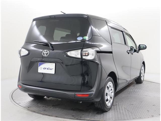 シエンタ Ｘ　／１オーナー／トヨタ保証付き／車検付／バッテリーチケット／ドラレコ／メモリーナビ・１セグ・ＢＴ・ＡＵＸ外部入力／バックカメラ／車線逸脱防止・衝突被害軽減／ＥＴＣ／電動スライドドア／自動ハイビーム／３列（3枚目）
