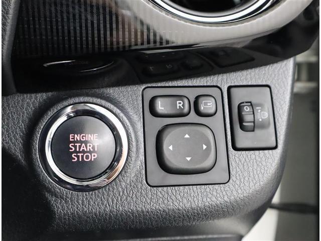 ヴィッツ ジュエラ　１オーナー／トヨタ保証付／記録簿／スマートキー２個／バッテリーチケット／メモリーナビ・ＤＶＤ・地デジ・ＢＴ・ＳＤ録音／バックカメラ／衝突被害軽減システム／ＥＴＣ／左前フロア凹み・キズあり修復歴扱い車（23枚目）