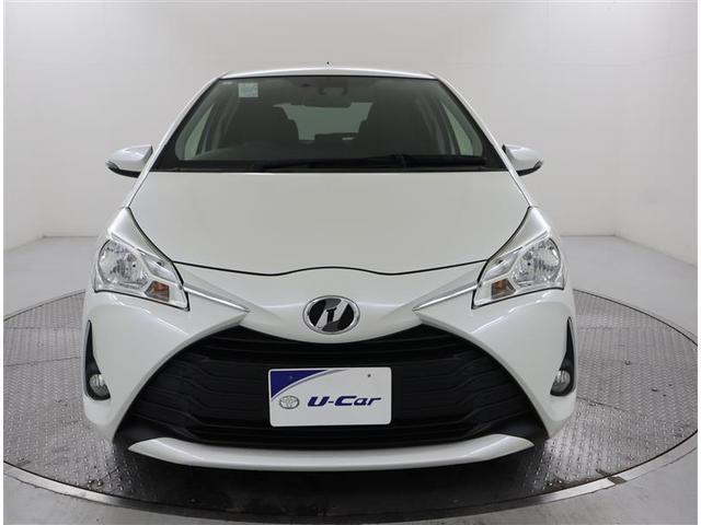 ヴィッツ ジュエラ　１オーナー／トヨタ保証付／記録簿／スマートキー２個／バッテリーチケット／メモリーナビ・ＤＶＤ・地デジ・ＢＴ・ＳＤ録音／バックカメラ／衝突被害軽減システム／ＥＴＣ／左前フロア凹み・キズあり修復歴扱い車（39枚目）