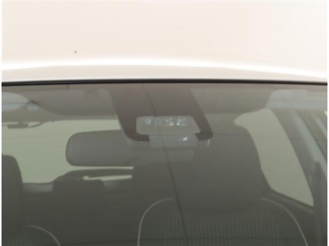 ヴィッツ ジュエラ　１オーナー／トヨタ保証付／記録簿／スマートキー２個／バッテリーチケット／メモリーナビ・ＤＶＤ・地デジ・ＢＴ・ＳＤ録音／バックカメラ／衝突被害軽減システム／ＥＴＣ／左前フロア凹み・キズあり修復歴扱い車（40枚目）