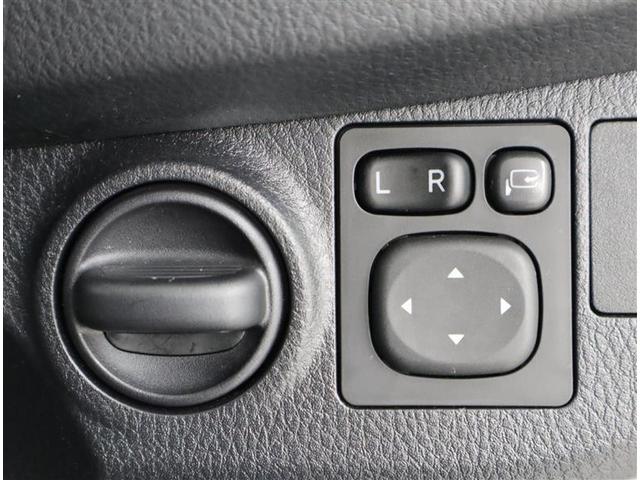 ヴィッツ F 1オーナー/トヨタ保証付/走行約2万キロ/記録簿/バッテリーチケット/CD・AMFM・USB・ミュージックプレイヤー接続可/車線逸脱防止・衝突被害軽減システム/ETC/LEDライト・自動ハイビーム(18枚目)