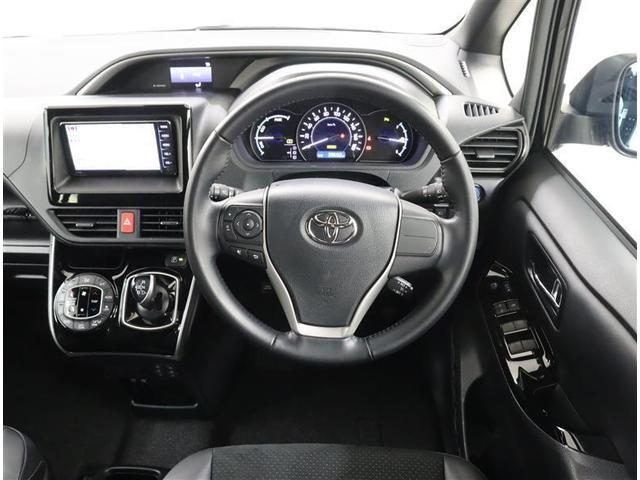 ヴォクシー ハイブリッドZS 煌III ワンセグ メモリーナビ ミュージックプレイヤー接続可 バックカメラ 衝突被害軽減システム ETC 両側電動スライド LEDヘッドランプ 乗車定員7人 3列シート ワンオーナー フルエアロ 記録簿(17枚目)