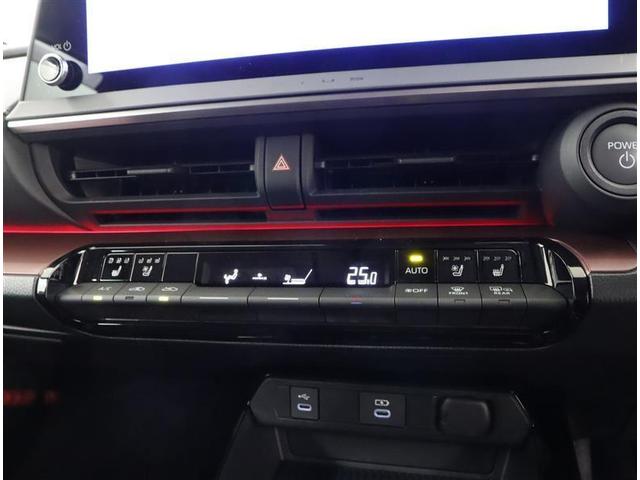 プリウス Z 1オーナー記録簿/ドラレコ/12.3型大画面Tコネクトナビ/全周囲カメラ/シートエアコン/ハンドルヒーター/パワーシート/パワーバックドア/1500W電源/DIミラー/BSM・RCTA・LDA/ETC(26枚目)