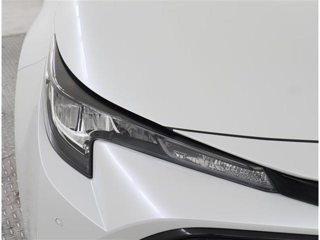 夜間の視認性に優れているＬＥＤヘッドライトです！バルブ切れや消費電力も少なく、優秀なライトです！車種・グレードによっては自動ハイビームも付いてます！