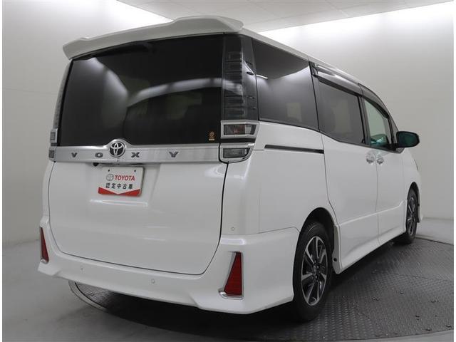 ヴォクシー ＺＳ　煌ＩＩＩ　トヨタ認定車／走行約２．８万キロ／９型大画面ナビ・ＤＶＤ・地デジ・ＢＴ・ＳＤ録音／後席モニター／バックカメラ／衝突被害軽減／障害物センサー／ＥＴＣ／両側電動スライド／ＬＥＤ・ＡＨＢ／スマートキー２個（3枚目）