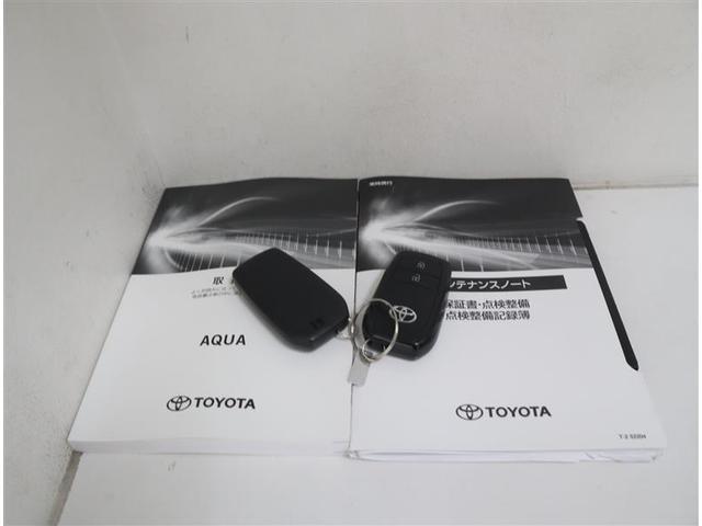 アクア Ｚ　１オーナー／１０．５インチ大画面ナビ・地デジ・ＢＴ／全周囲カメラ／１５００Ｗ電源／衝突被害軽減・ＢＳＭ・ＲＣＴＡ／レーダークルコン／ＥＴＣ／ＬＥＤ／ナノイーＸ／純正アルミ／スマートキー２個／記録簿（42枚目）