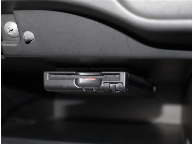 ノート Ｘ　ＤＩＧ－Ｓ　フルセグ　メモリーナビ　ＤＶＤ再生　ミュージックプレイヤー接続可　バックカメラ　衝突被害軽減システム　ＥＴＣ　ＬＥＤヘッドランプ　記録簿　アイドリングストップ（18枚目）
