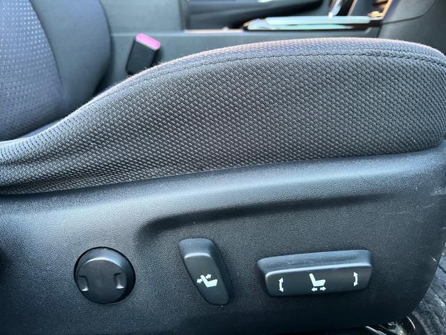ハイブリッド Gパッケージ ハイブリッドG サンルーフ フルセグ Bluetooth Bカメラ DVD CD 車高調 20AW クルーズコントロール HIDライト ビルトインETC プッシュスタート スマートキー(26枚目)