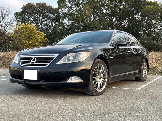 ＬＳ ＬＳ４６０　バージョンＳ　ＬＳ４６０　バージョンＳ　サンルーフ　黒革シートパワーシート　ＯＰアルミ　純正ＥＴＣ　ナビ　バックモニター　クルーズコントロール　オートライト　ステアリングヒーター　オートエアコン　エアーシート（6枚目）