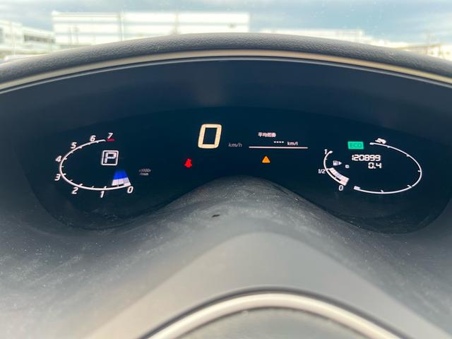 セレナ ハイウェイスター　Ｖセレクション　ユーザー様買取車　社外ナビ　ＴＶ　Ｂｌｕｅｔｏｏｔｈ　ＥＴＣ　バックカメラ　ドライブレコーダー　スマートキー　プッシュスタート　クルーズコントロール　ドアバイザー　車検２年　両側パワースライドドア（15枚目）