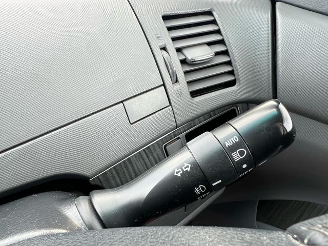 エスティマ アエラス レザーパッケージ ユーザー様買取車 ナビ TV Bluetooth バックモニター ETC スマートキー2本 革シート オットマン パワーシート シートヒーター 盗難防止システム HID 衝突安全ボディ ダブルエアコン(19枚目)