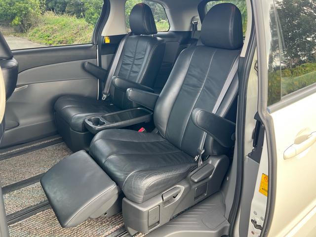 エスティマ アエラス レザーパッケージ ユーザー様買取車 ナビ TV Bluetooth バックモニター ETC スマートキー2本 革シート オットマン パワーシート シートヒーター 盗難防止システム HID 衝突安全ボディ ダブルエアコン(31枚目)