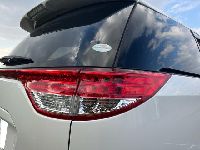 エスティマ アエラス レザーパッケージ ユーザー様買取車 ナビ TV Bluetooth バックモニター ETC スマートキー2本 革シート オットマン パワーシート シートヒーター 盗難防止システム HID 衝突安全ボディ ダブルエアコン(51枚目)