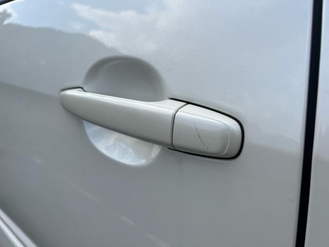 エスティマ アエラス レザーパッケージ ユーザー様買取車 ナビ TV Bluetooth バックモニター ETC スマートキー2本 革シート オットマン パワーシート シートヒーター 盗難防止システム HID 衝突安全ボディ ダブルエアコン(68枚目)