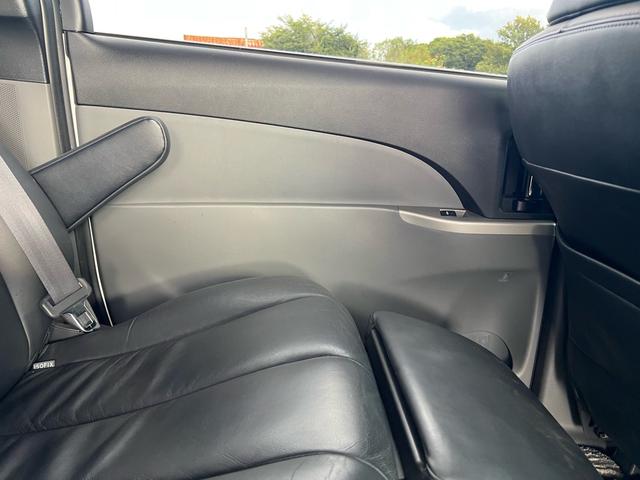 エスティマ アエラス レザーパッケージ ユーザー様買取車 ナビ TV Bluetooth バックモニター ETC スマートキー2本 革シート オットマン パワーシート シートヒーター 盗難防止システム HID 衝突安全ボディ ダブルエアコン(73枚目)