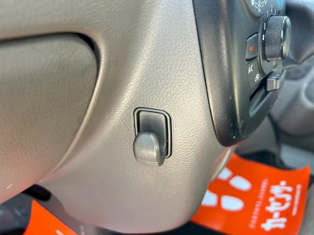 ＮＶ１００クリッパーバン ＤＸ　平成２９年式　クリッパーバン　ＭＴ　スペリアホワイト　　ＤＸ　ＥＴＣ　ドライブレコーダー　ＥＴＣ　ＡＭ／ＦＭラジオ　ＵＶカットガラス　走行距離８９７００キロ　車検令和８年１月（31枚目）